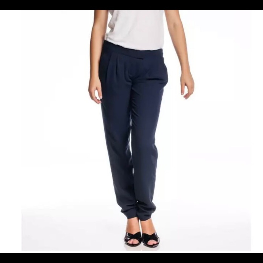 L.A.M.B. Designer Black 100% silk pants.8.